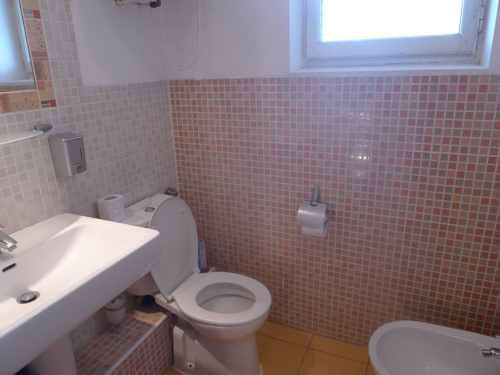 Hospitality Centrum - Nicolae Iorga Bucharest Luaran gambar