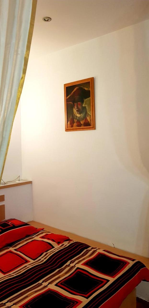 Hospitality Centrum - Nicolae Iorga Bucharest Bilik gambar